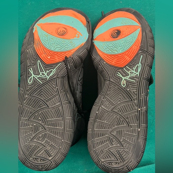 Nike Kyrie 6 “Shot Clock” - Picture 3 of 5